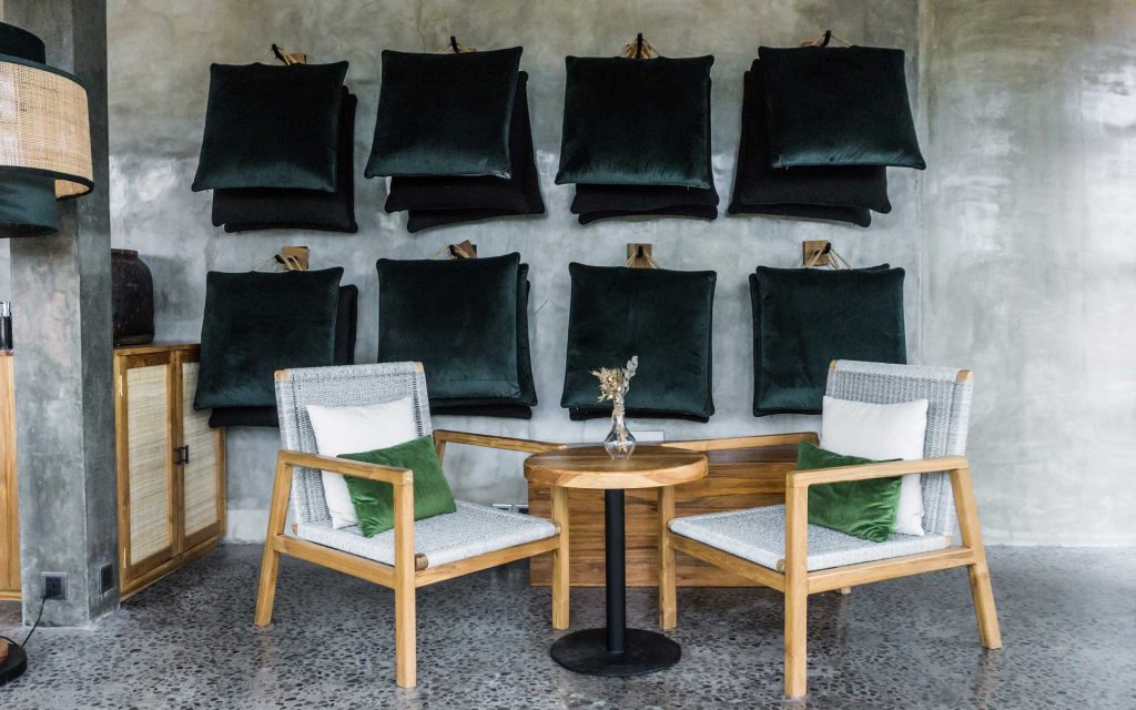 Cafe Coach (12)