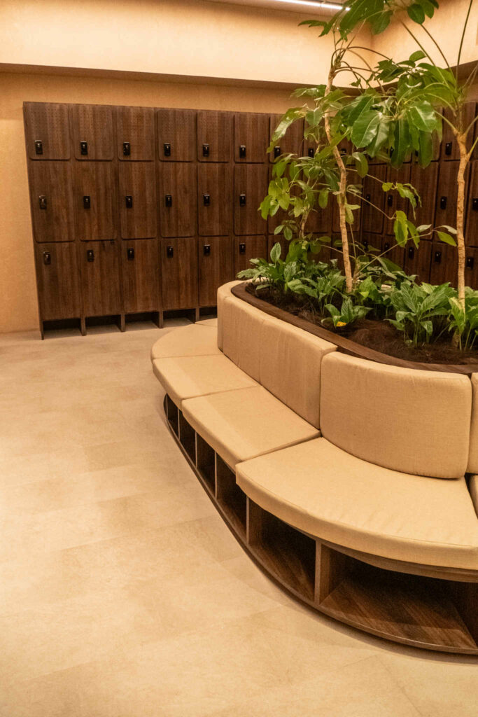 Furniture & Spaces (4) (2)