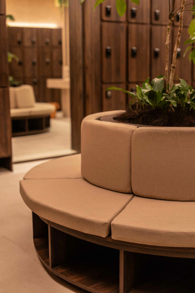 Furniture & Spaces (8) (2)